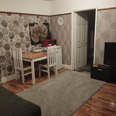 Bright Apartments 彼得伯勒 客房 照片