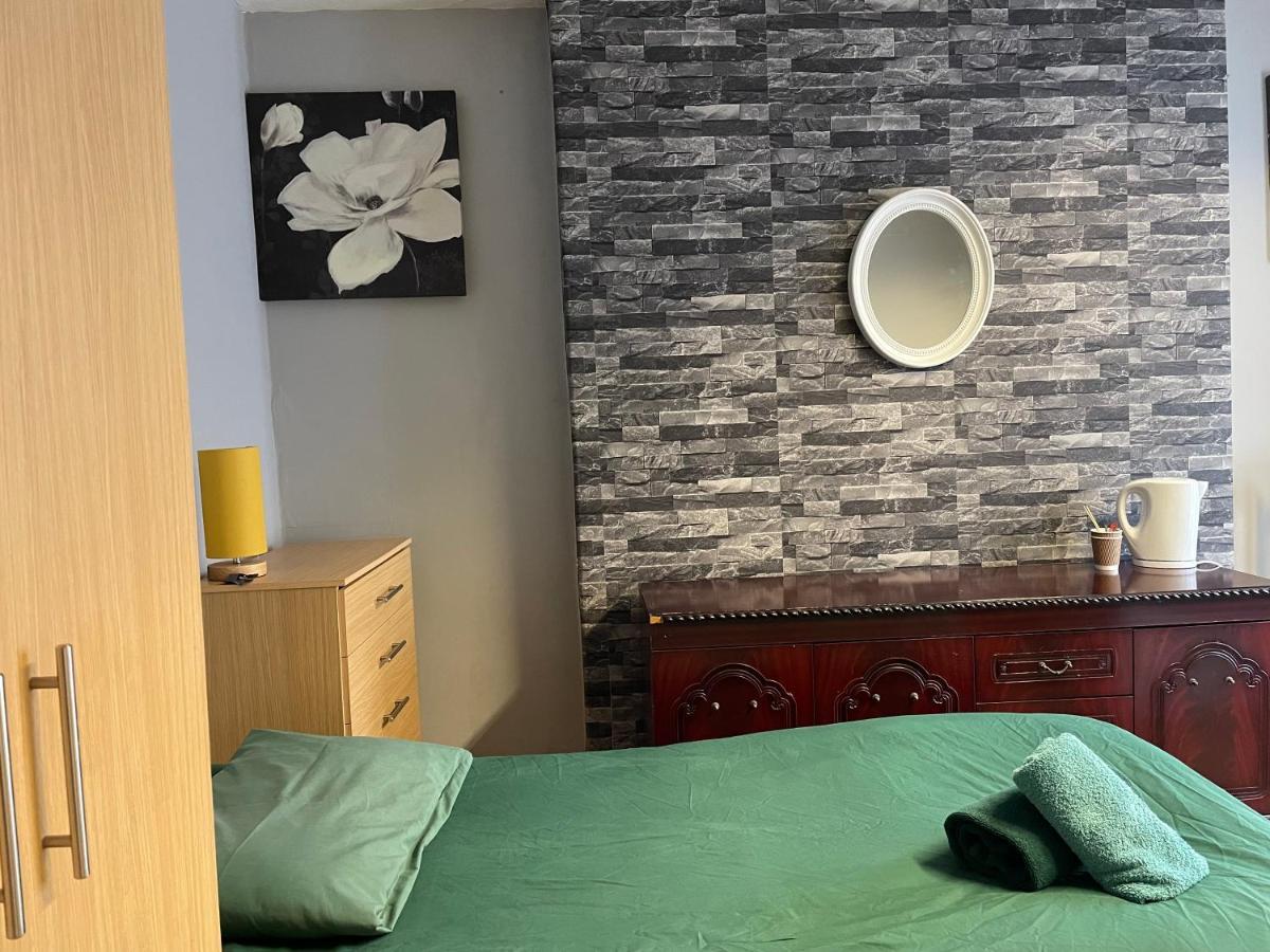 Bright Apartments 彼得伯勒 外观 照片