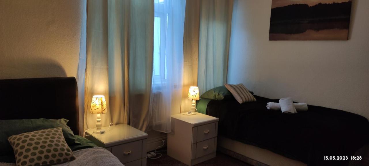 Bright Apartments 彼得伯勒 外观 照片
